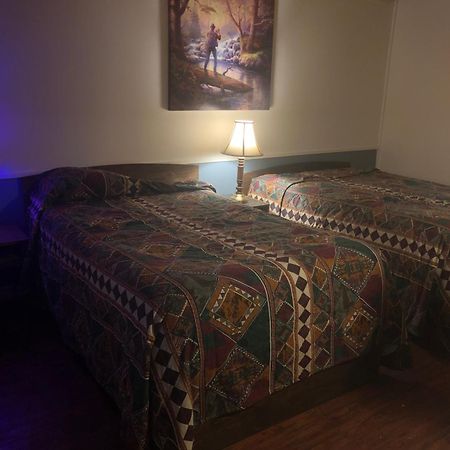 Superlodge Ллойдминстер Экстерьер фото